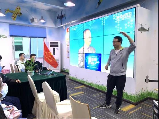 全球鷹無(wú)人機(jī)培訓(xùn) 全球鷹無(wú)人機(jī)培訓(xùn)